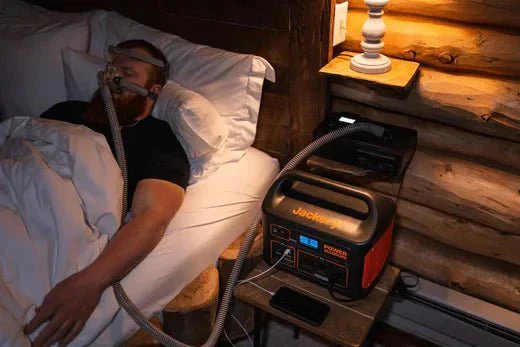Camping with Sleep Apnea: Best Portable Power Stations for CPAP Machines (UK Guide)