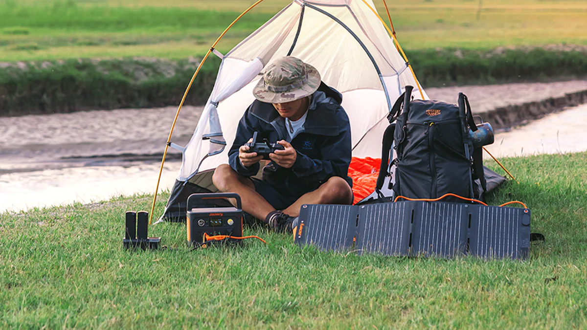 Jackery Explorer 300 Plus Review